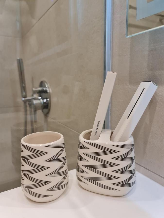 Hotel Aross Kanine Екстер'єр фото