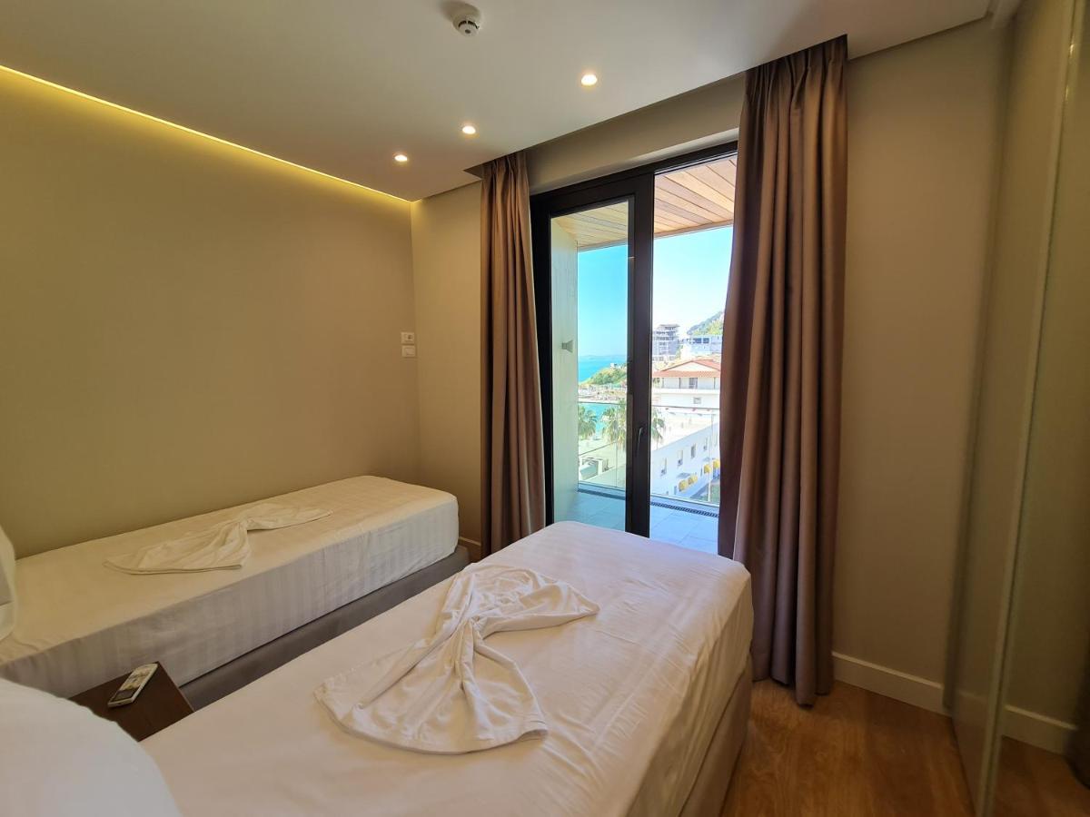 Hotel Aross Kanine Екстер'єр фото